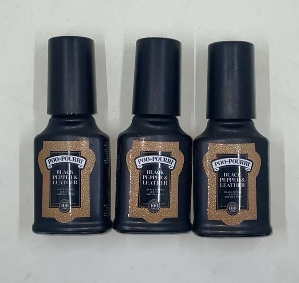 Poo-Pourri Black Pepper & Leather Toilet Spray 2 oz (Lot of 3)